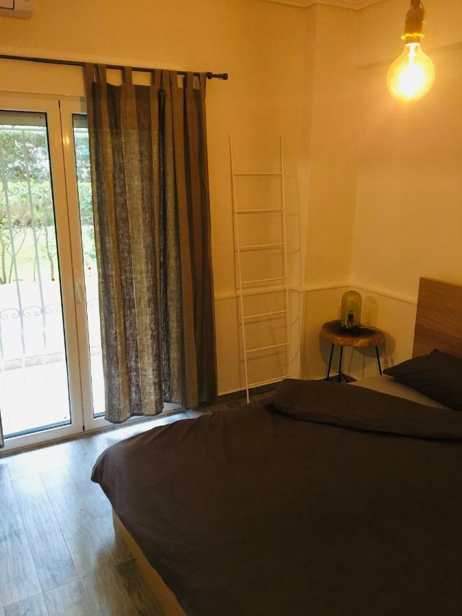 Anastasis Apartment In Palaio Faliro Ateny Zewnętrze zdjęcie